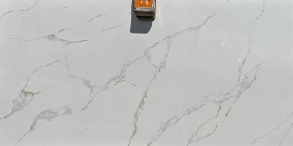 CALACATTA-MODENA-GOLD-imperialworktops