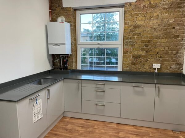 Lustre-Grey-Kitchen-imperialworktops